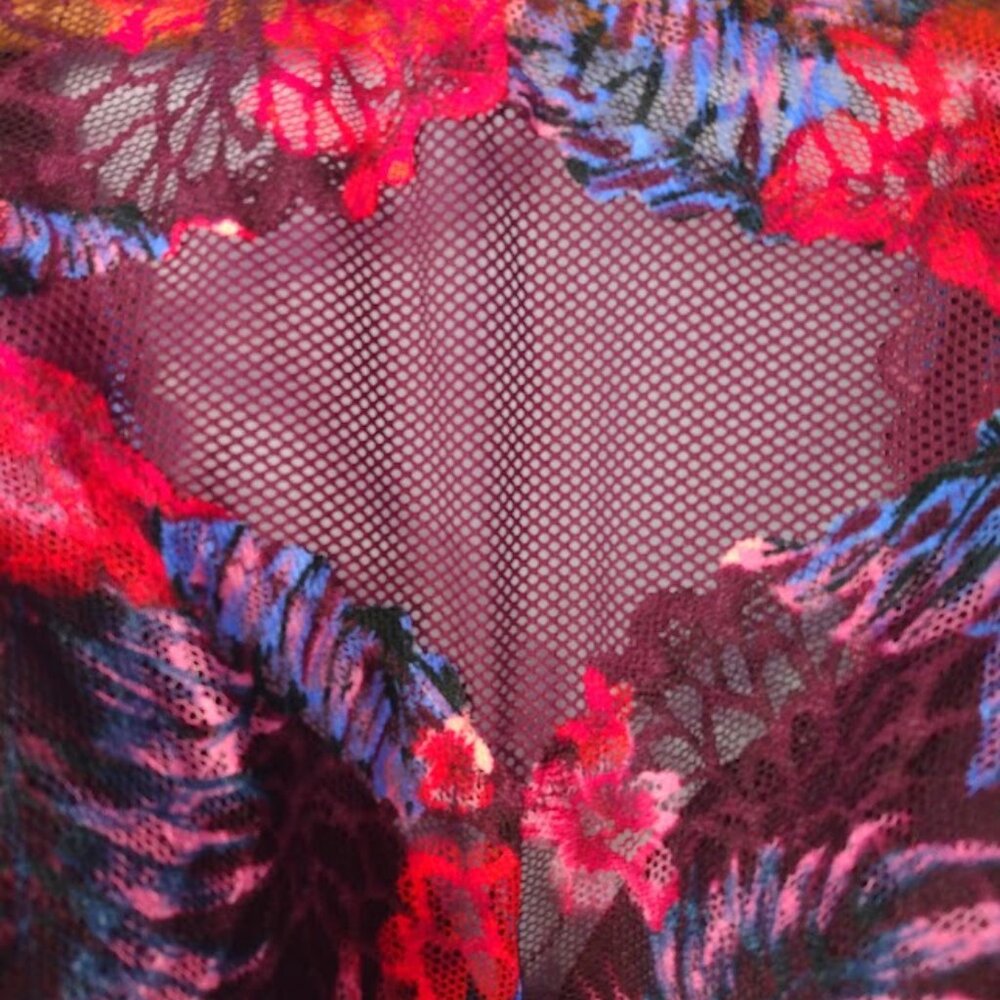 PINK Victoria's Secret Tropical Lace Bralette - Red, Purple, Blue, Pink - Picture 5 of 7